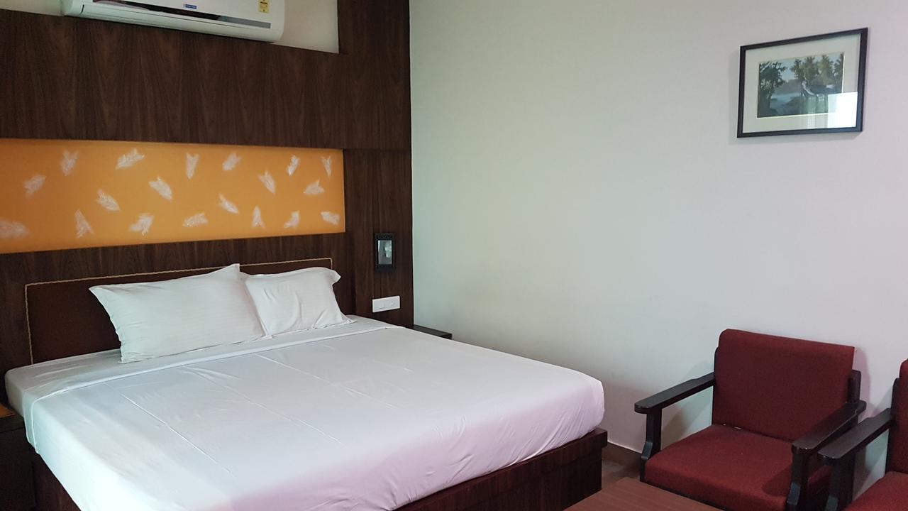 The Central Park Kollam Exterior photo